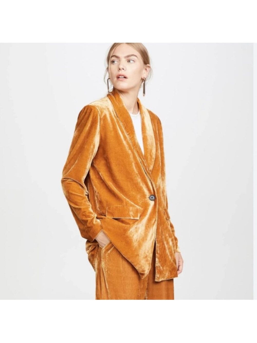 Endless Rose Velvet Notch Lapel Blazer Jacket in Golden Amber, size medium